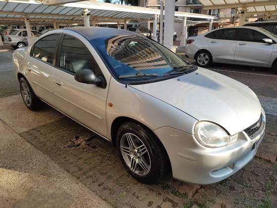 CHRYSLER NEON 2.0 LE SEDAN 16V GASOLINA 4P AUTOMÁTICO CHRYSLER NEON 2.0 LE SEDAN 16V GASOLINA 4P AUTOMÁTICO